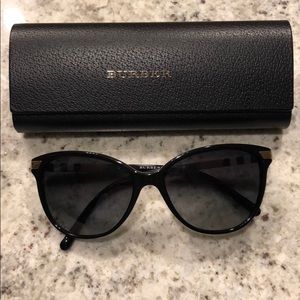 Burberry Sunglasses - Polarized!